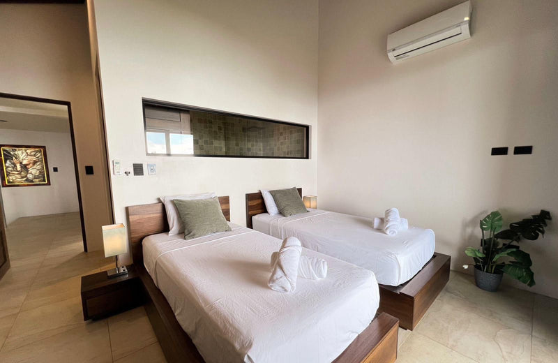 King Room 'Water' | Twin Beds | Double Occupancy